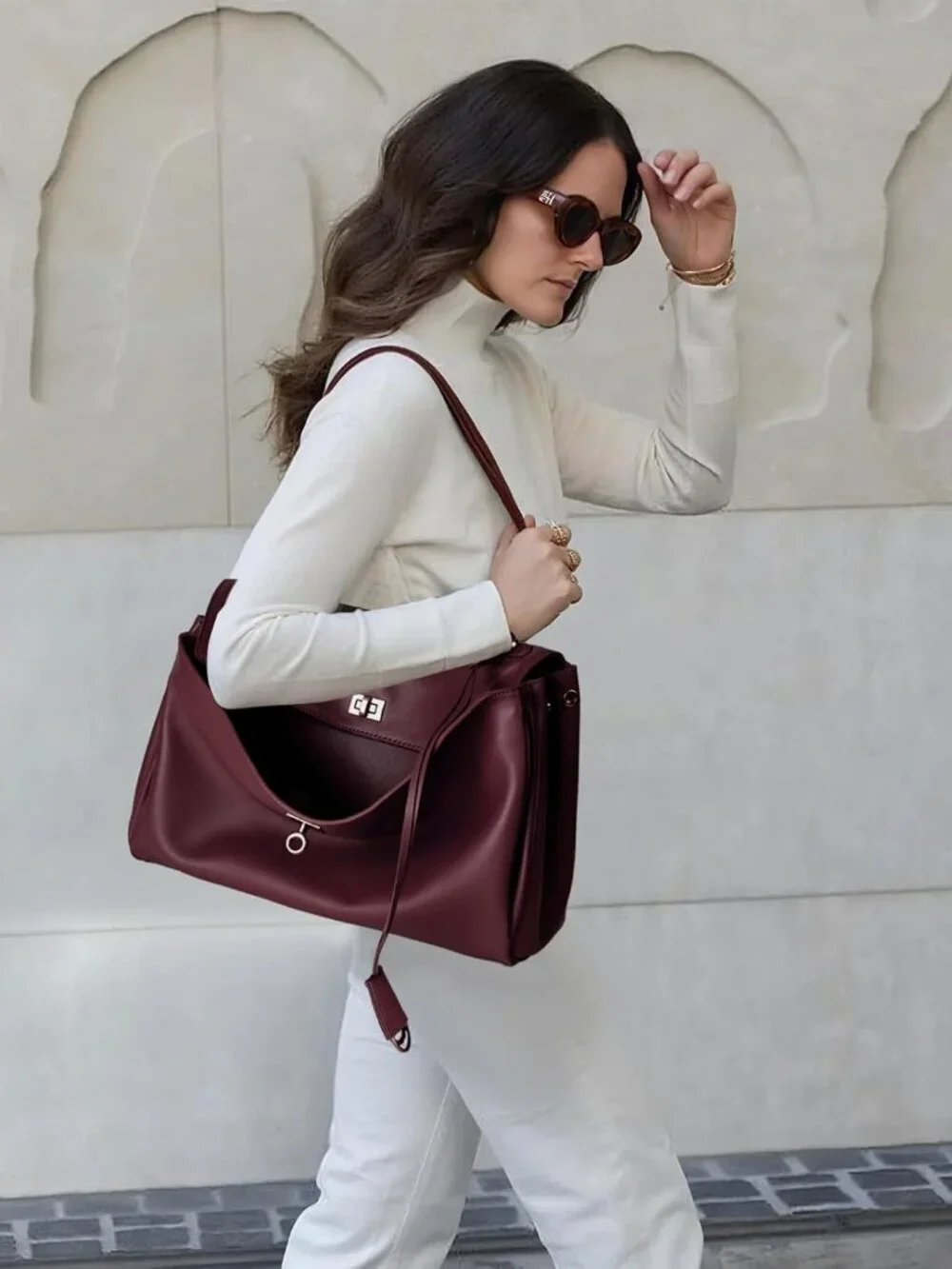 Women's Leather-Burgundy  Soft Cowhide Shoulder Satchel Purse Stylish Hand bags - Picture 3 of 6